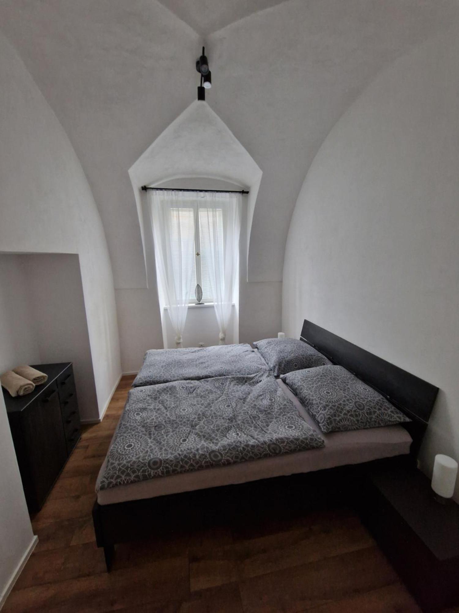 Apartman Anezka 3 S Virivou Vanou Jičín Exterior foto